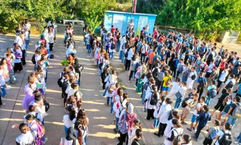 أزيد من 8 ملايين تلميذ يلتحقون بالفصول الدراسية مع انطلاق الموسم الجديد