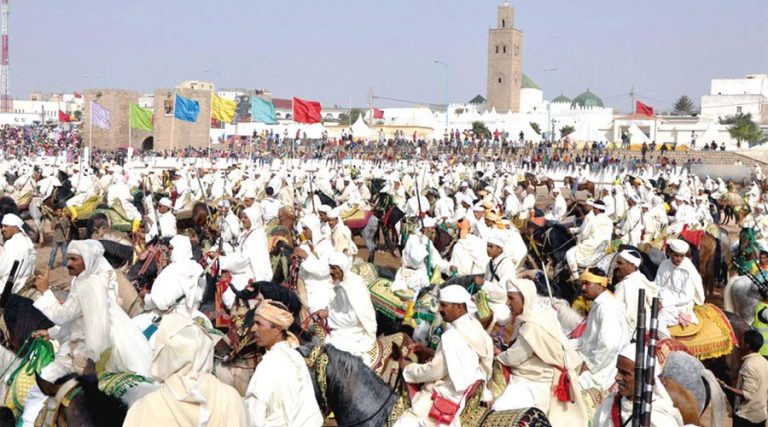 استغلال المواسم بالمغرب.. مناسبات دينية وثقافية تتحول إلى منصات للدعاية السياسية