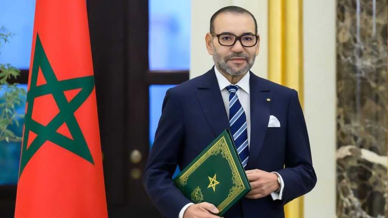 مدراء نشر ومؤسسات إعلامية بجهة كلميم وادنون يرفعون ملتمساً إلى جلالة الملك لإنقاذ الصحافة الجهوية من الإفلاس