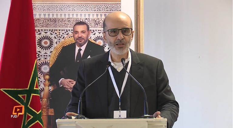 الأزمي الإدريسي: لا ديمقراطية بدون أحزاب.. ومطالب “جيل زيد” يجب أن تنتقل من الشارع إلى المؤسسات