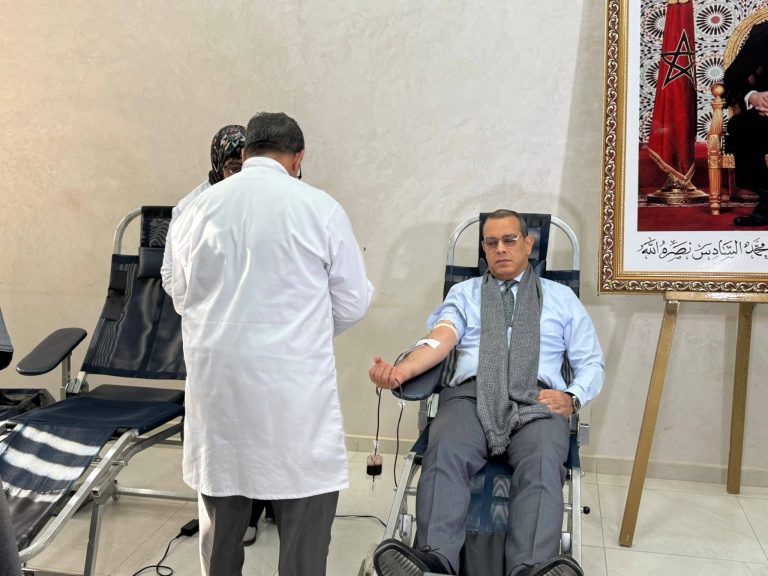 حملة للتبرع بالدم بعمالة طانطان …