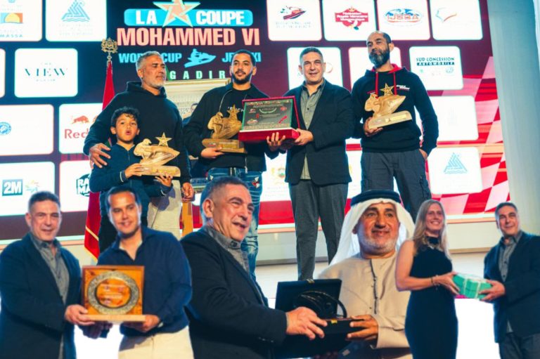 أكادير تتألق في ختام كأس محمد السادس للجيت سكي أبطال مغاربة وعالميون يسطعون على الأمواج
