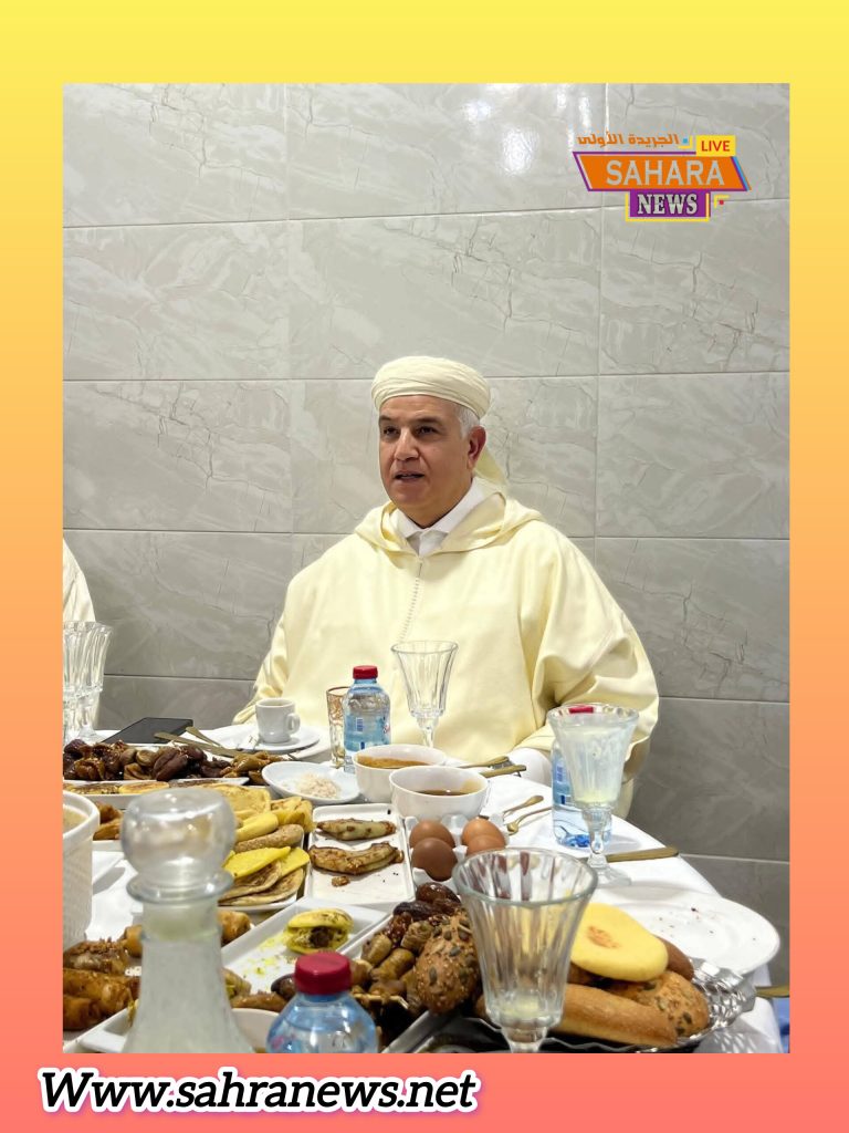 المسجد العتيق أموكاي بحي الدشيرة يحتضن إفطارًا جماعيًا على شرف طلبة التحفيظ بحضور عامل إنزكان.