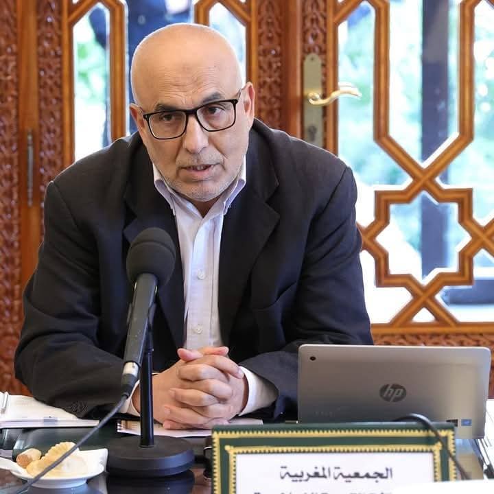 لعريض يثير تساؤلات حول مباريات التوظيف بمركز التكوين بآسفي